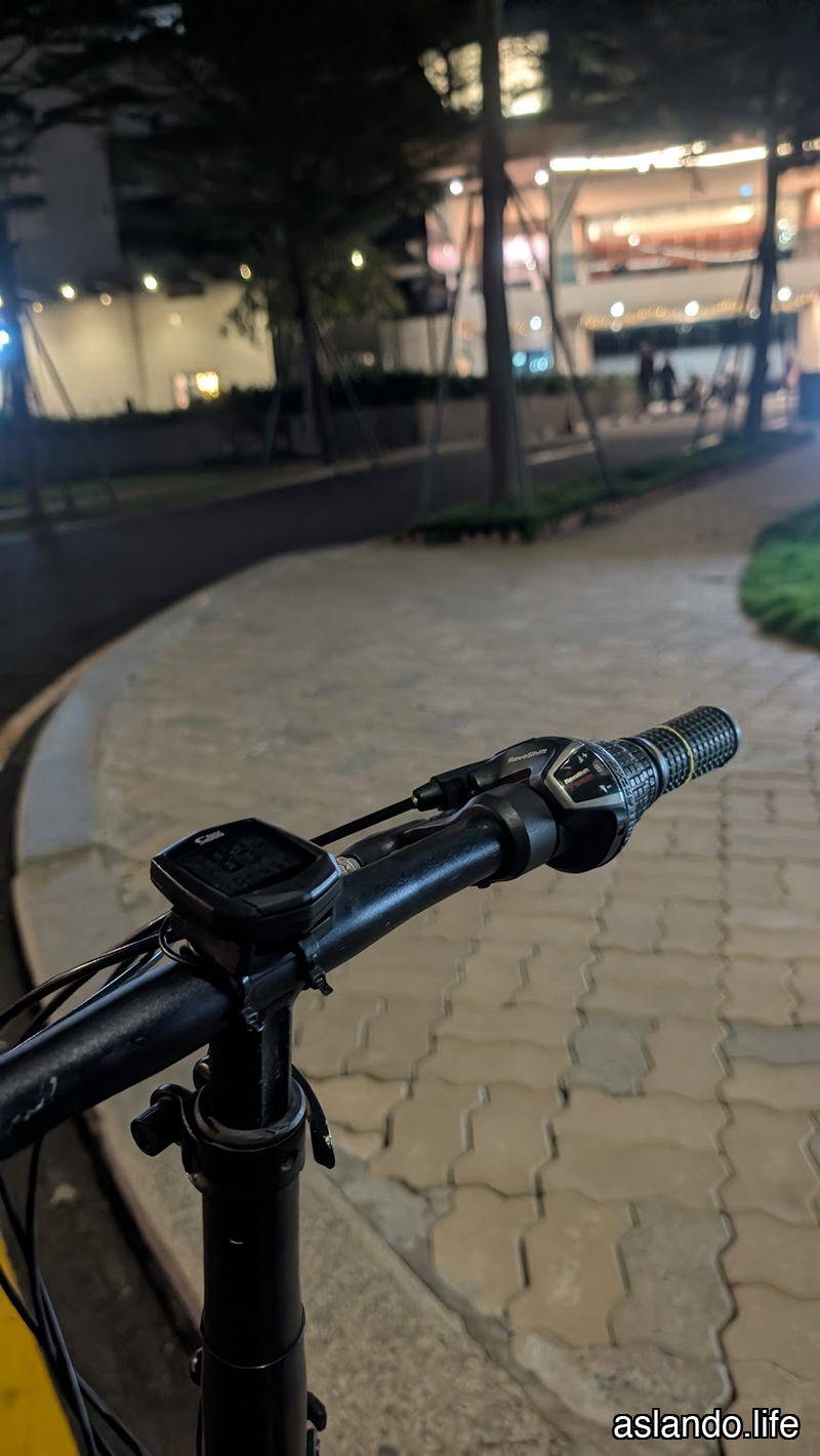 Velocity, Memory, and Existential Drift: Observations from a 10km Night Ride